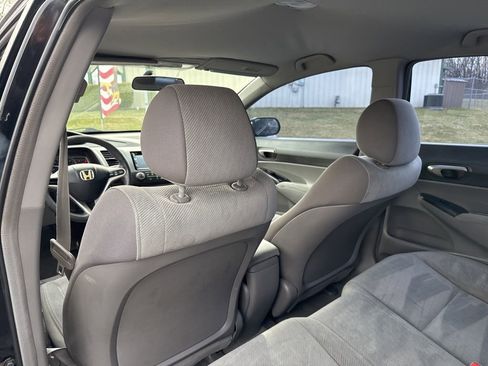 Used 2010 Honda Civic LX image 16