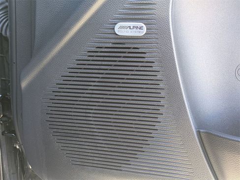 Used 2023 Dodge Challenger R/T Scat Pack w/ Plus Package image 31