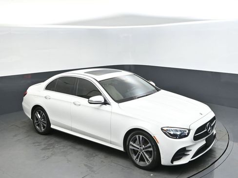 Used 2021 Mercedes-Benz E 350 Sedan image 38