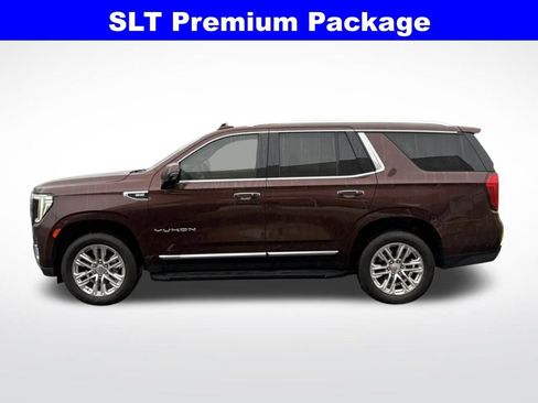 Used 2022 GMC Yukon SLT w/ SLT Premium Package image 5