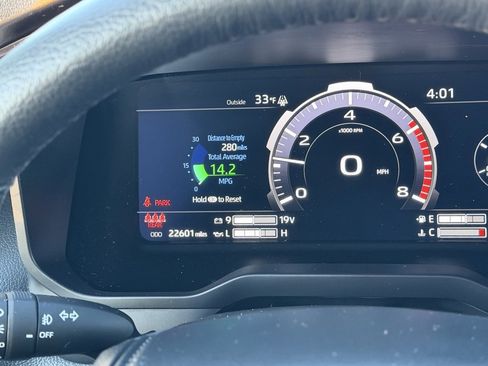 Used 2024 Toyota Tundra Limited image 20