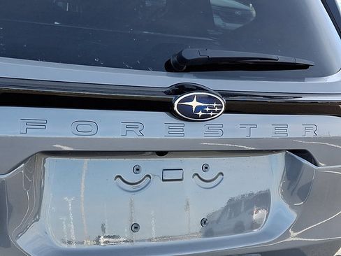 New 2026 Subaru Forester Premium image 5