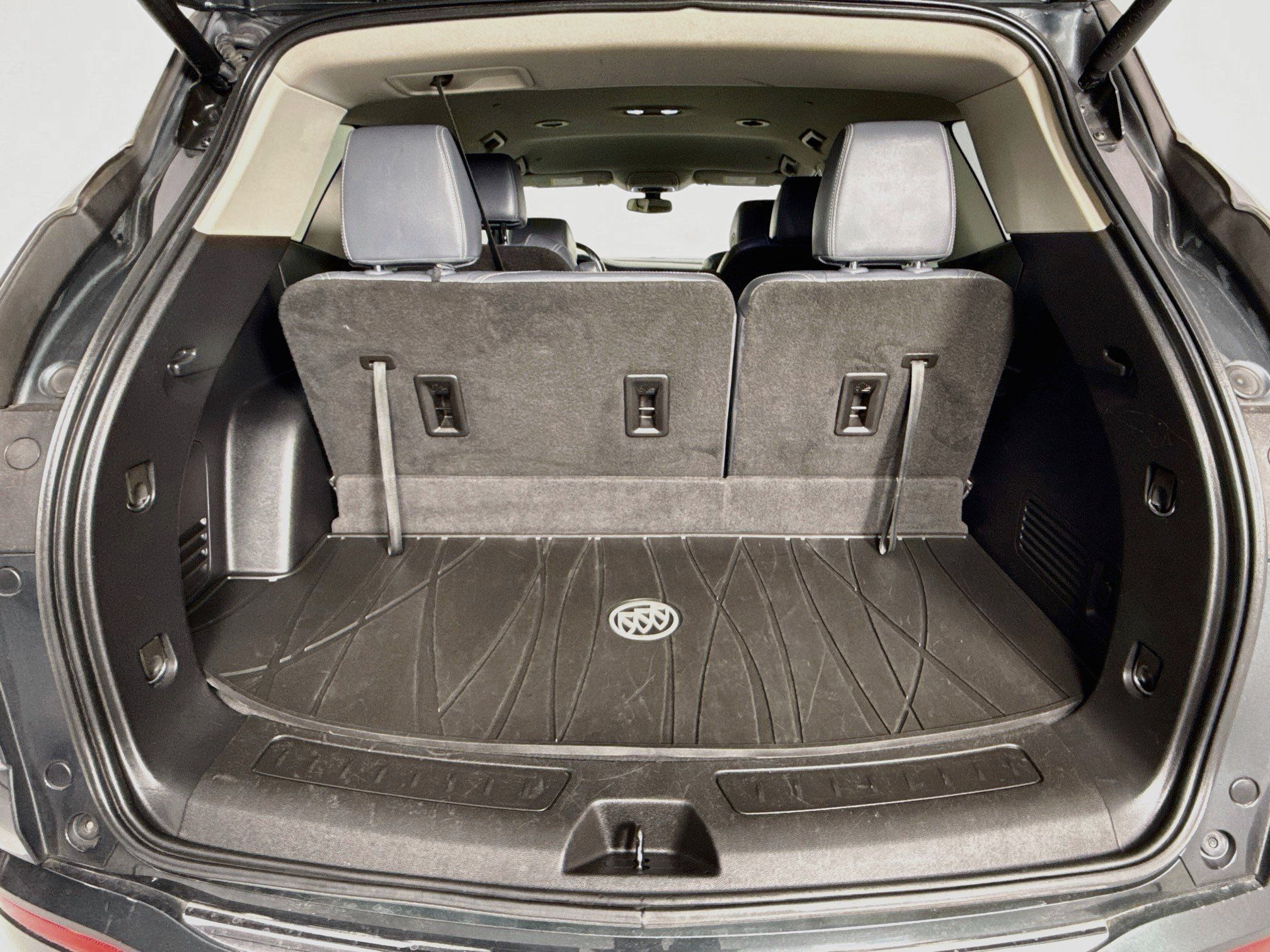 Used 2021 Buick Enclave Essence AWD/4WD image 24