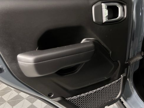 Certified 2025 Jeep Wrangler Unlimited Sport S 4xe image 25