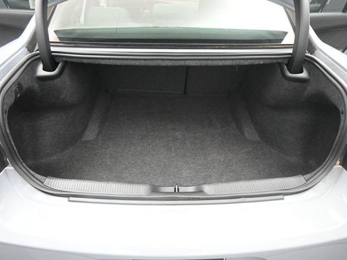 Used 2022 Dodge Charger GT w/ Navigation & Travel Group RWD image 17