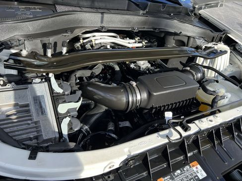 Used 2023 Ford Explorer ST w/ Equipment Group 401A image 29