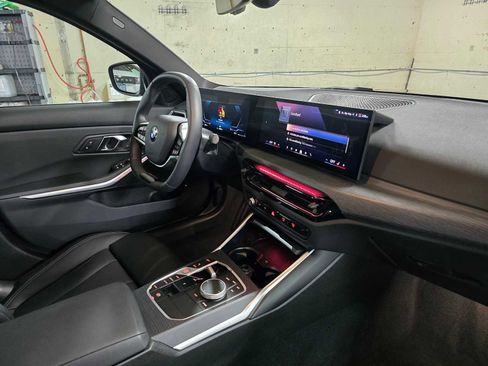 Used 2025 BMW 330i xDrive 330i xDrive w/ M Sport Package image 11