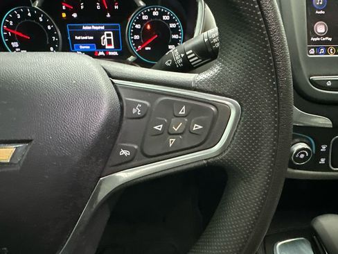 Used 2022 Chevrolet Equinox LS w/ LS Convenience Package FWD image 26