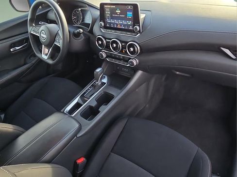 Used 2024 Nissan Sentra SV image 11