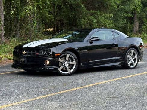 Used 2010 Chevrolet Camaro SS RWD image 8