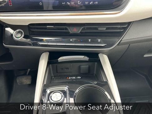 Certified 2025 Buick Envision Avenir AWD/4WD image 26