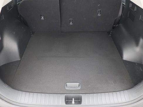 Used 2023 Kia Sportage LX image 29