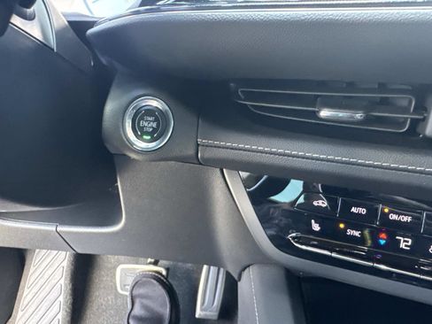 Used 2023 Buick Envision Preferred w/ Sport Touring Package image 24