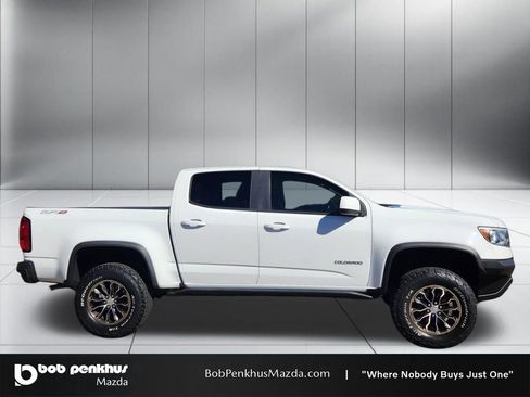 Used 2019 Chevrolet Colorado ZR2 image 24