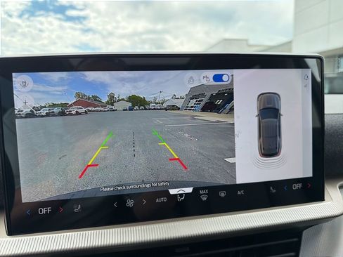 New 2026 Ford Explorer Active AWD/4WD image 19