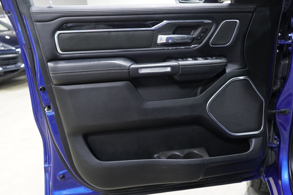 Used 2019 RAM 1500 Laramie RWD image 9
