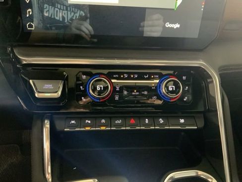 Used 2022 GMC Sierra 1500 Denali AWD/4WD image 22
