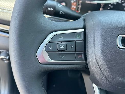 New 2026 Jeep Compass Latitude AWD/4WD image 15