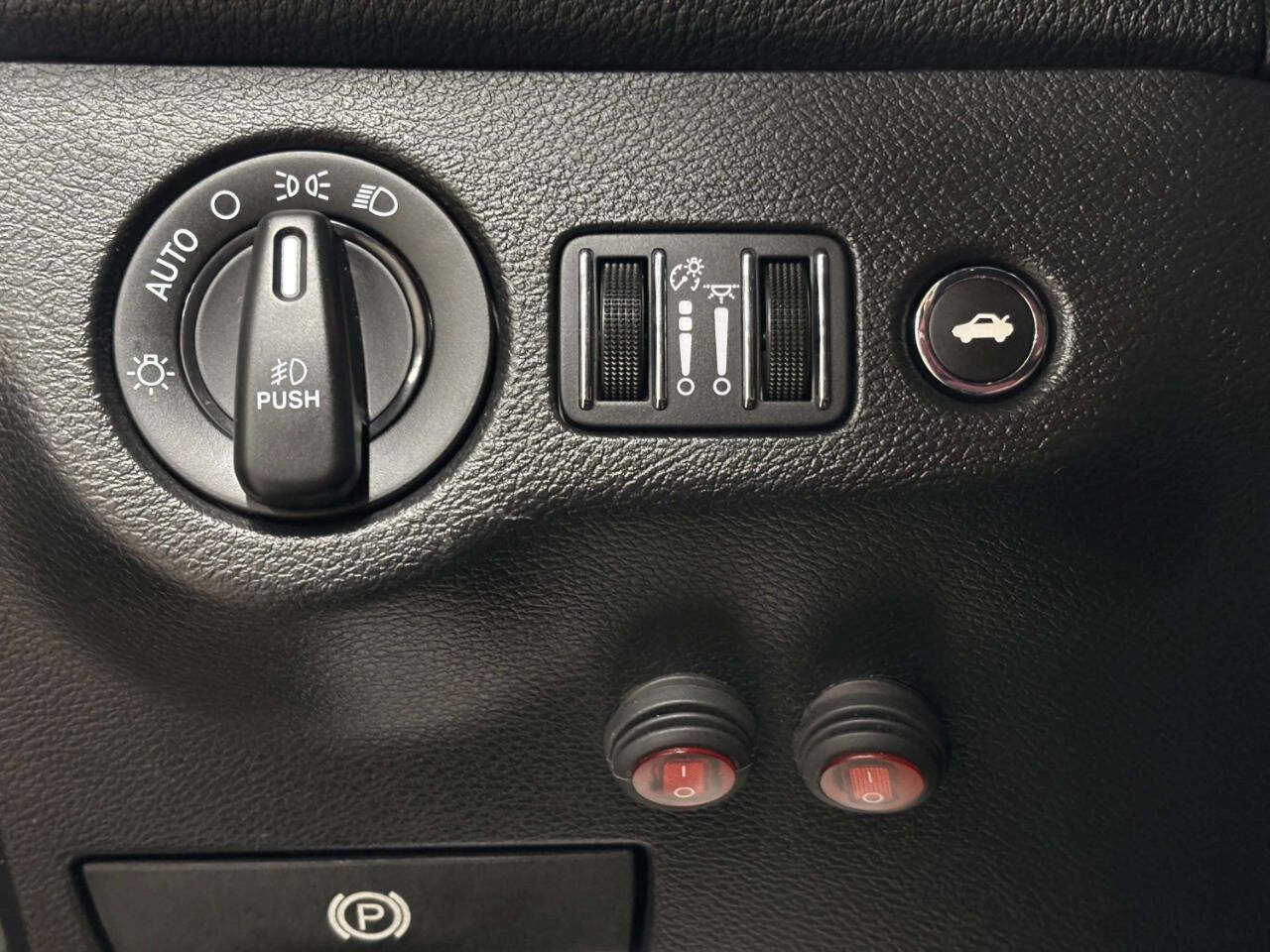 Used 2020 Dodge Challenger R/T Scat Pack RWD image 31
