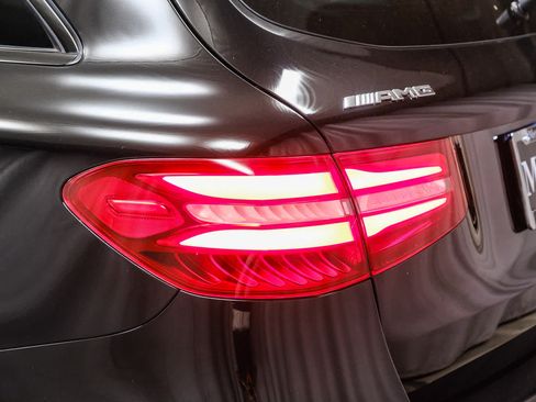 Certified 2019 Mercedes-Benz GLC 43 AMG 4MATIC image 7