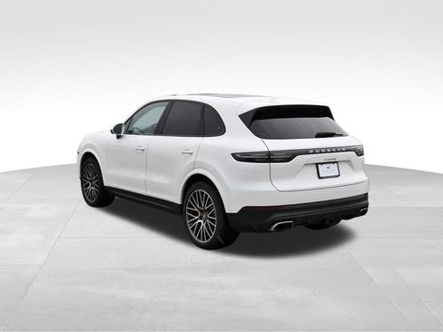 Used 2021 Porsche Cayenne AWD/4WD image 3