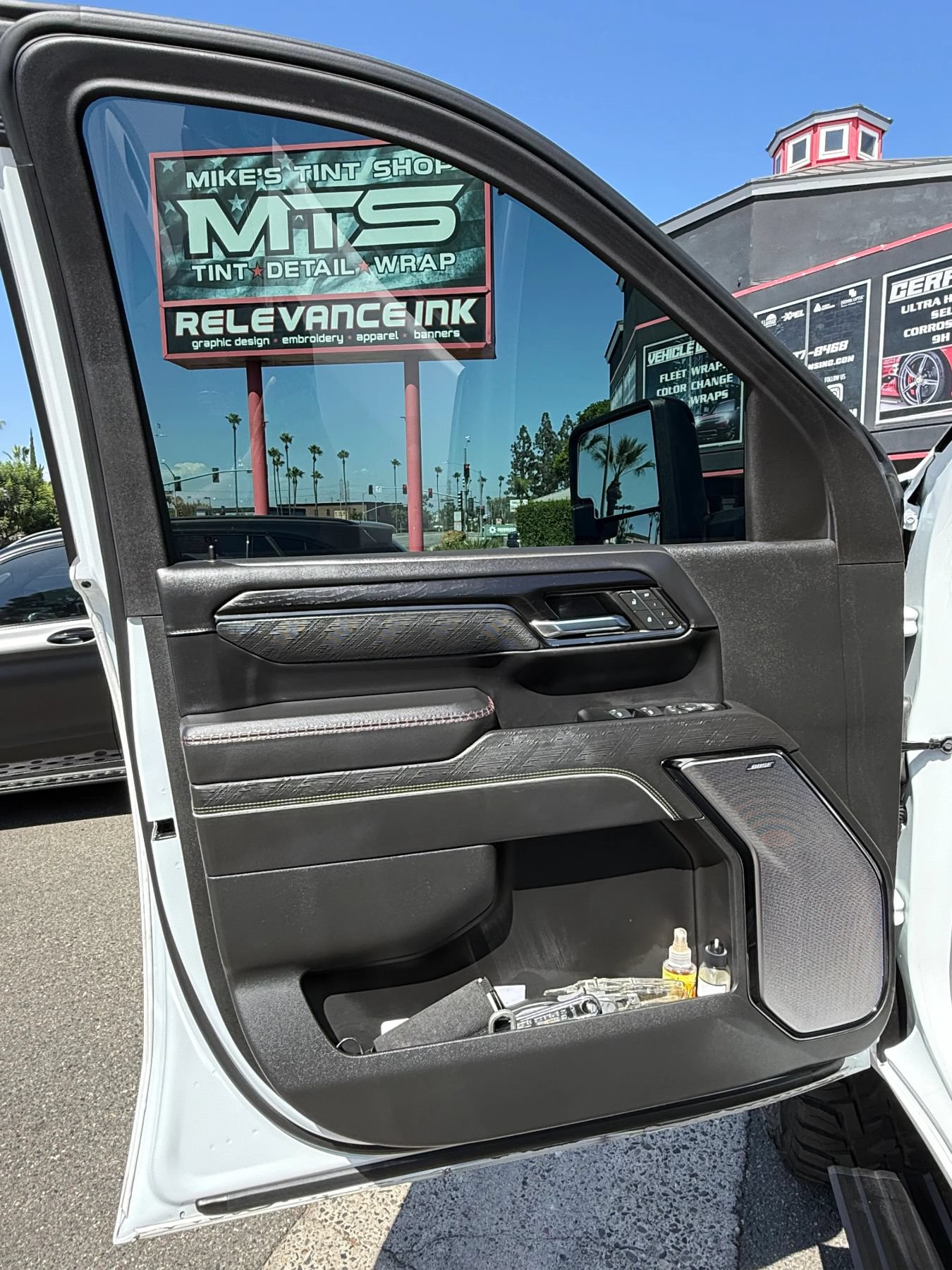 Used 2024 GMC Sierra 2500 AT4X AWD/4WD image 13