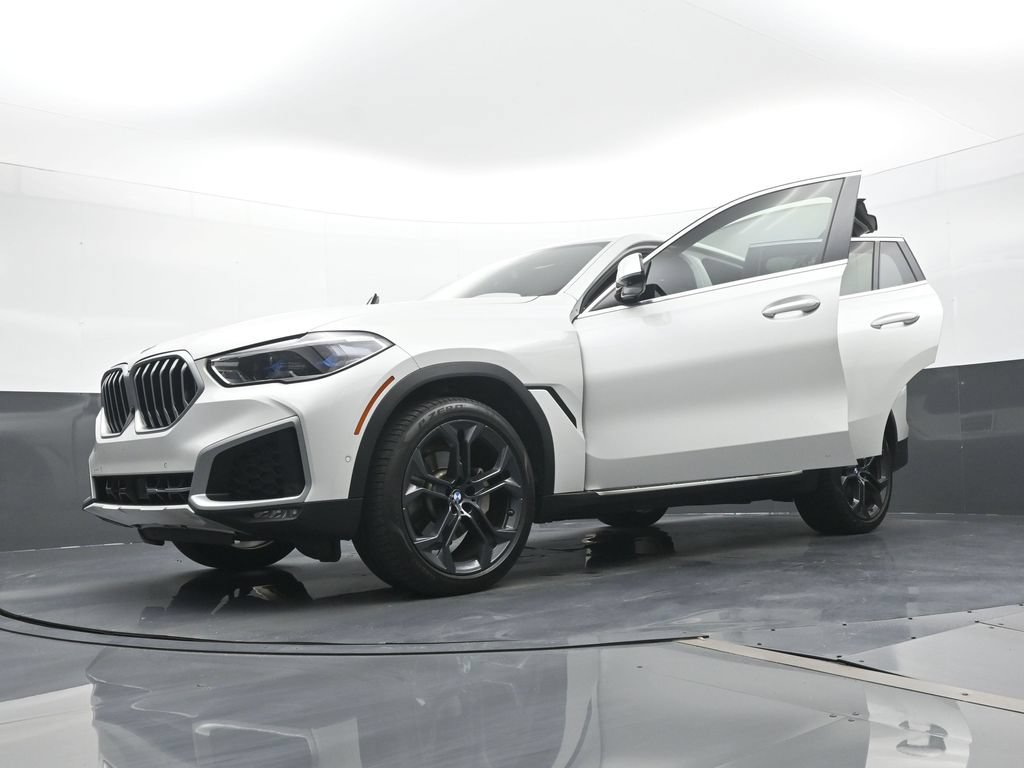 Used 2021 BMW X6 xDrive40i w/ Executive Package AWD/4WD image 28