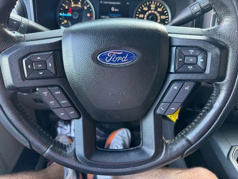 Used 2015 Ford F150 XLT w/ Equipment Group 302A Luxury RWD image 12