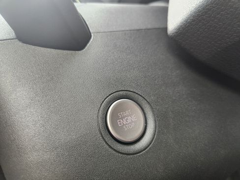 New 2026 Volkswagen ID.4 Pro AWD/4WD image 35