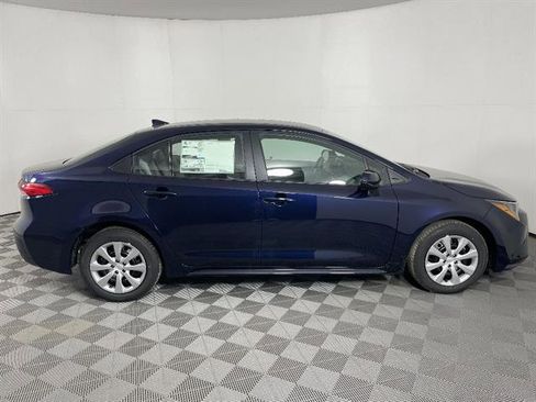 New 2026 Toyota Corolla LE image 2