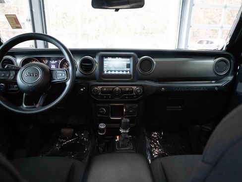 Used 2023 Jeep Wrangler Unlimited Sport image 20