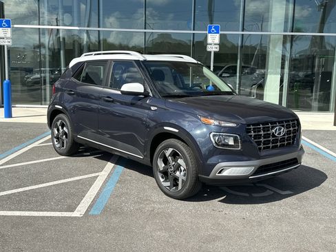 New 2026 Hyundai Venue SEL image 4