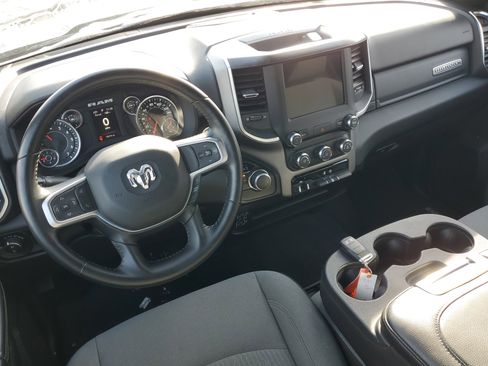 Used 2024 RAM 2500 Big Horn w/ Bed Utility Group image 22