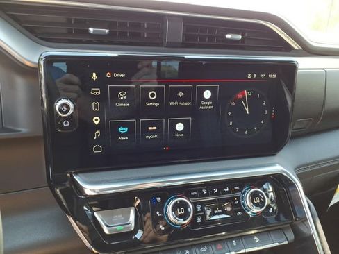 Used 2025 GMC Sierra 1500 Denali AWD/4WD image 12