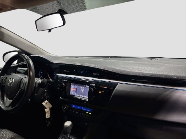 Used 2015 Toyota Corolla S FWD image 20