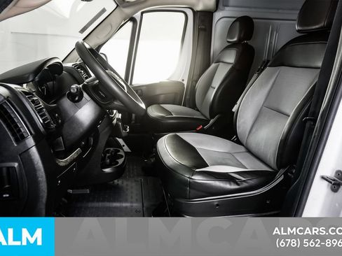 Used 2025 RAM ProMaster 2500 w/ Convenience Group FWD image 16