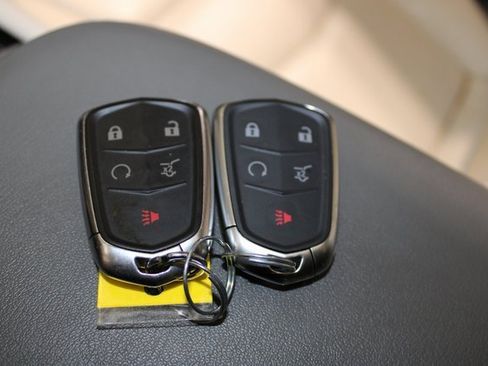 Certified 2023 Cadillac XT5 Premium Luxury image 19