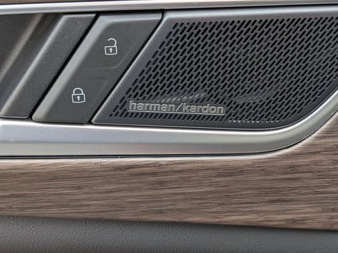 Used 2024 Volkswagen Atlas SEL Premium R-Line image 15