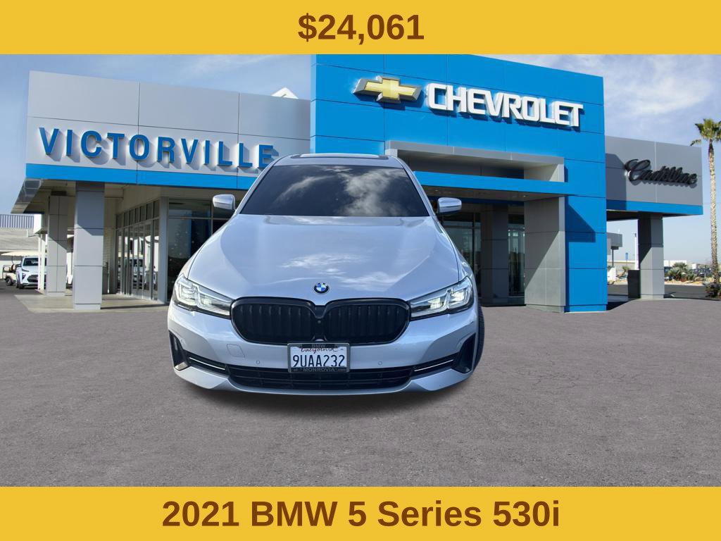 Used 2021 BMW 530i w/ Convenience Package RWD image 2