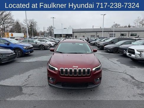 Used 2019 Jeep Cherokee Latitude Plus w/ Cold Weather Group image 1