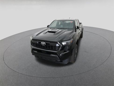 New 2025 Toyota Tacoma TRD Sport image 16