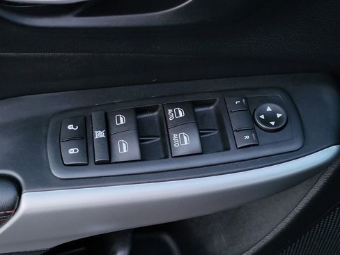 Used 2017 Jeep Cherokee Trailhawk w/ Comfort/Convenience Group image 11