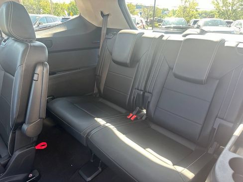 Used 2021 Volkswagen Atlas SE w/ Panoramic Sunroof Package AWD/4WD image 33