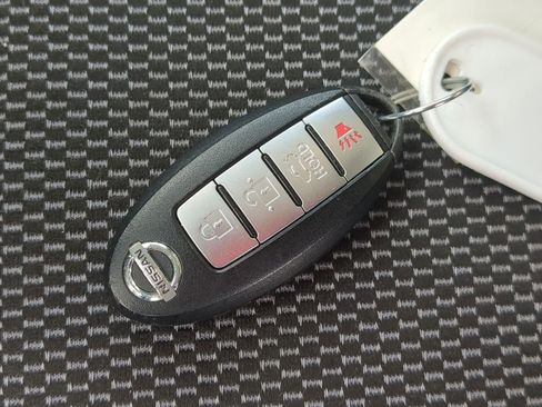 Used 2019 Nissan Versa SV w/ SV Special Edition Package image 34