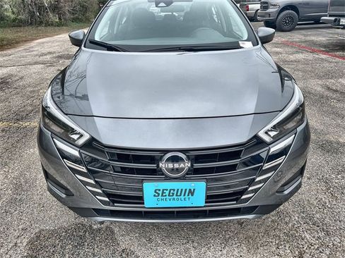 Used 2025 Nissan Versa SV image 30