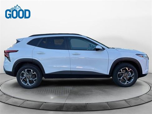 New 2026 Chevrolet Trax LT image 6