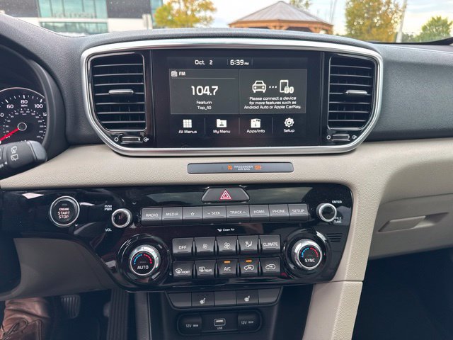 Certified 2022 Kia Sportage EX FWD image 12