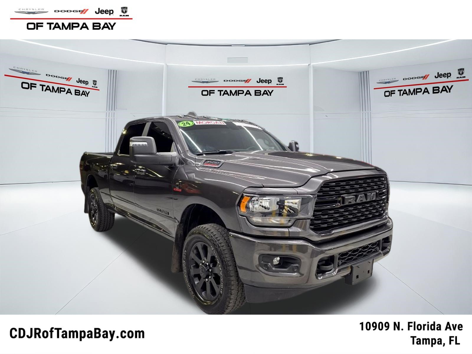 Used 2024 RAM 3500 Big Horn w/ Night Edition AWD/4WD image 1