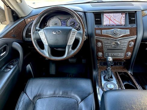 Used 2017 INFINITI QX80 2WD w/ Driver Assistance Package image 12