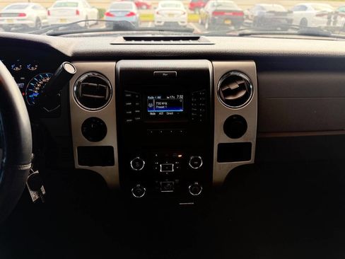 Used 2014 Ford F150 XLT w/ Equipment Group 302A Luxury image 42